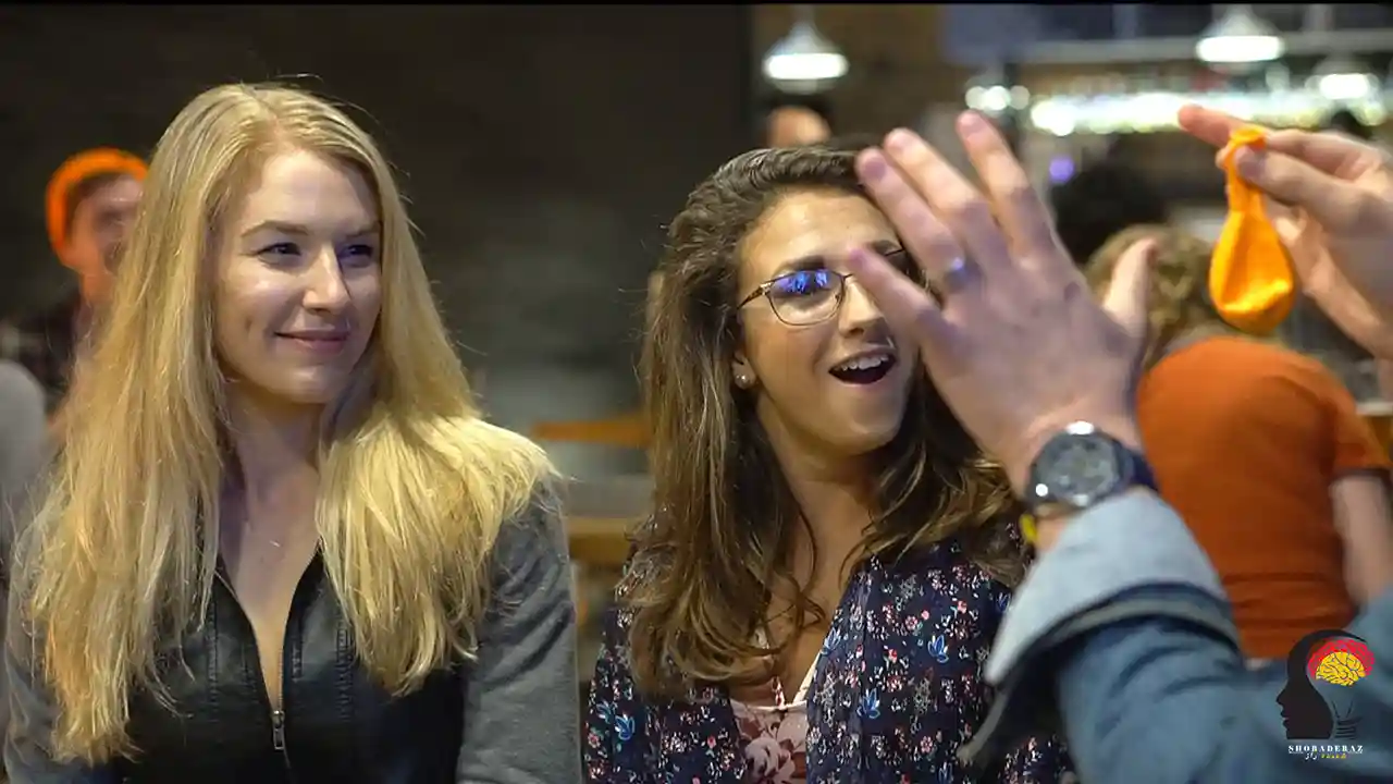 شعبده بازی پاره کردن و سالم کردن بادکنک