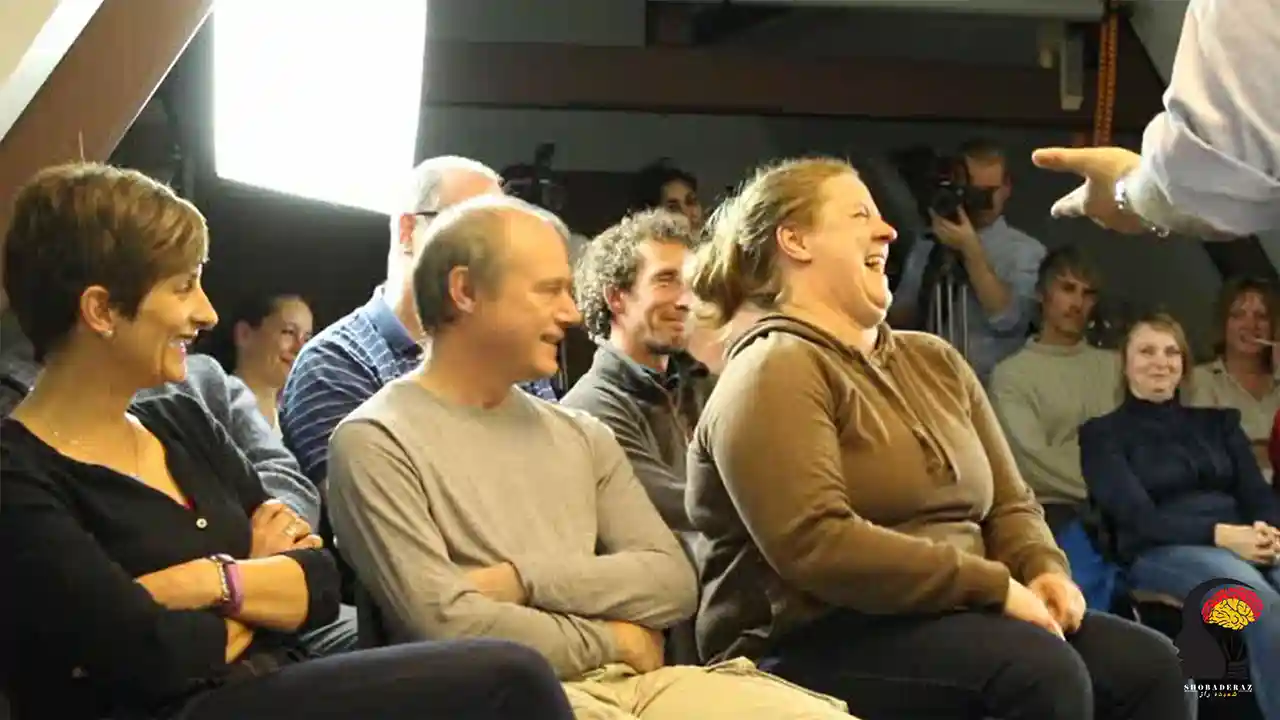 واکنش افراد در حال اجرای ذهن خوانی روی صحنه