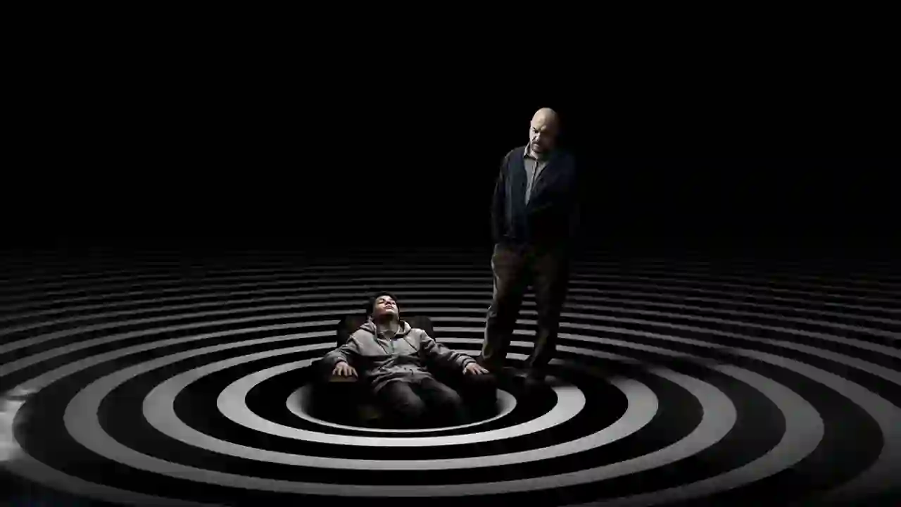 شبه هیپنوتیزم چیست؟